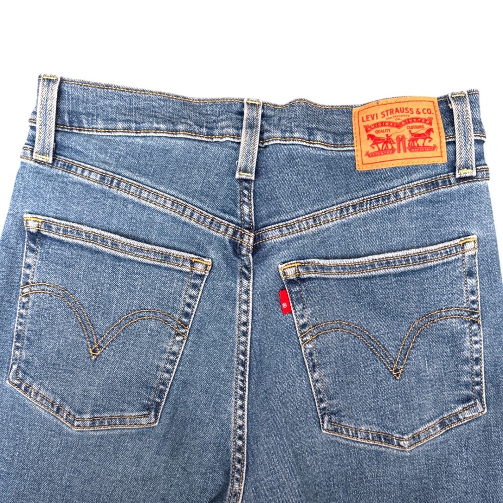 Levi's Ribcage Boot Jeans Women's 30x33 High Rise Bootcut Medium Wash Denim - Picture 9 of 9